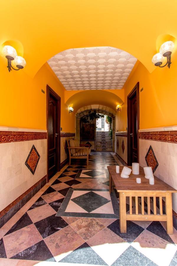 Apartamentos Gaudi Style Naquera Luaran gambar