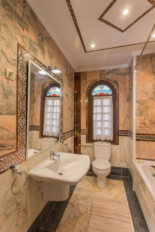 Apartamentos Gaudi Style Naquera Luaran gambar