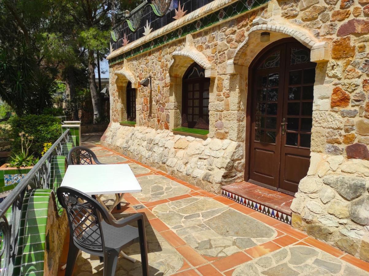 Apartamentos Gaudi Style Naquera Luaran gambar