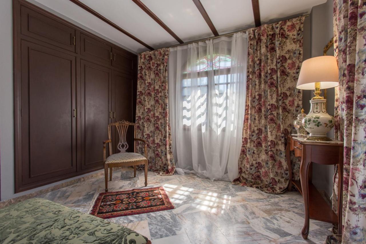 Apartamentos Gaudi Style Naquera Luaran gambar